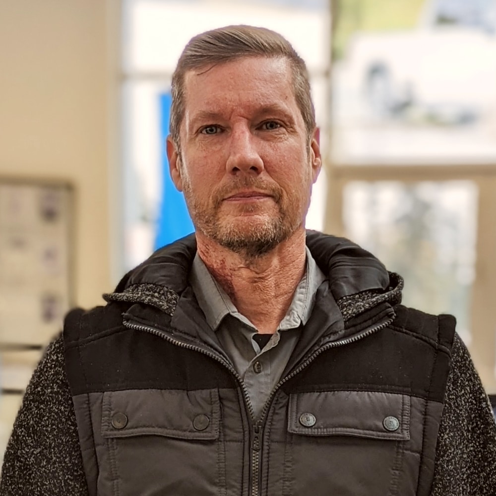 Lonnie Lightfoot Product Specialist