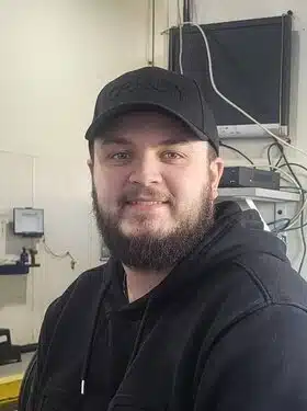 Ryan Jones QuickLube Advisor